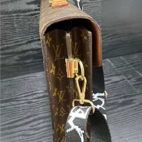 Louis Vuitton Briefcase ( Serviette ). - Picture 7 of 17